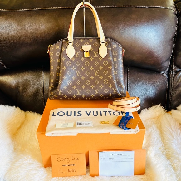 Louis Vuitton Handbags - Louis Vuitton Rivoli MM